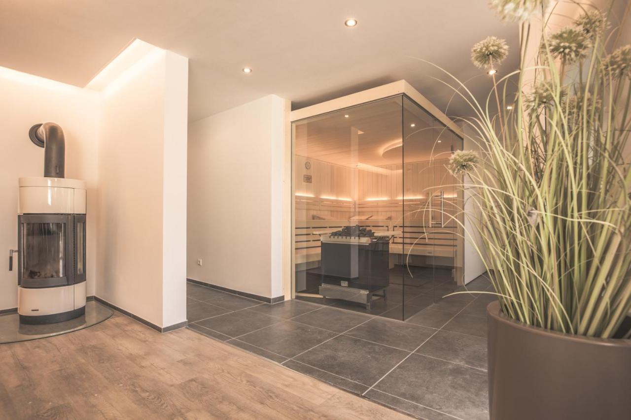 Boutique Wellnesshotel Landmann Steinen  Exterior foto