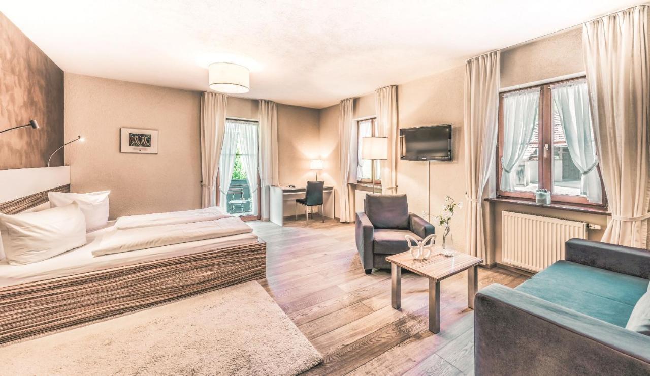 Boutique Wellnesshotel Landmann Steinen  Exterior foto